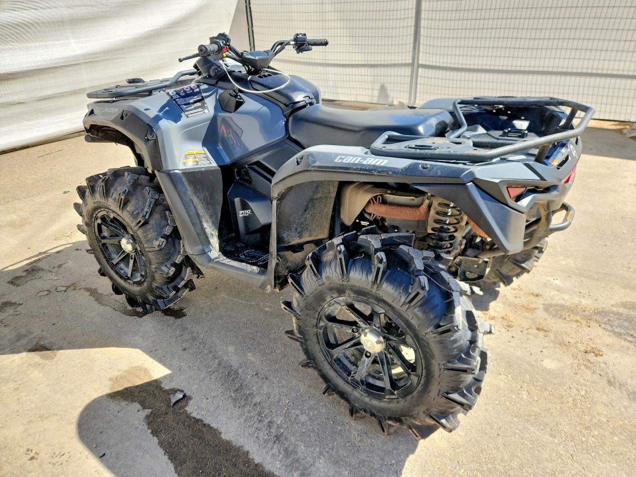 2024 CAN-AM/ BRP outlander — VIN 3JB3GA548RJ000434 — photo 3